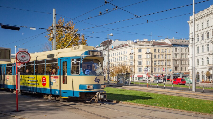 Karlsplatz Stadbahn Station showing heritage architecture and railway items