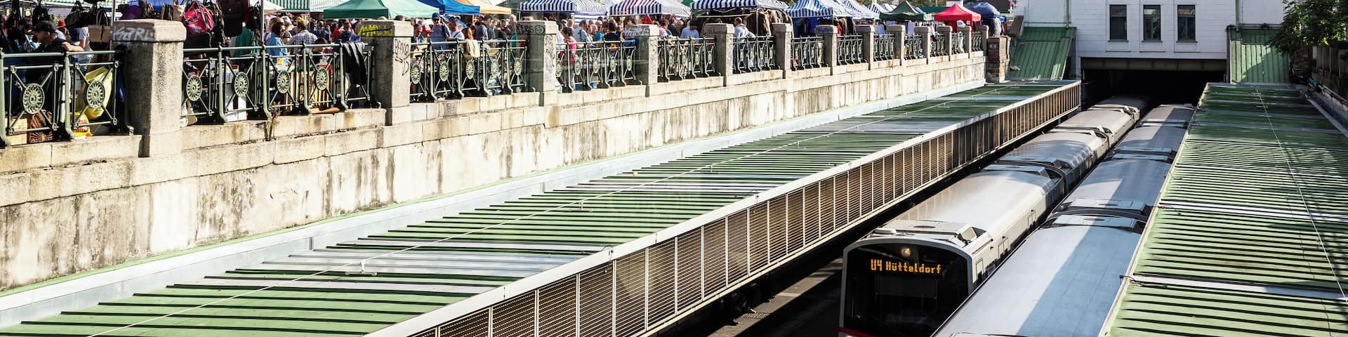 Vienna_Naschmarkt_6070519-6953