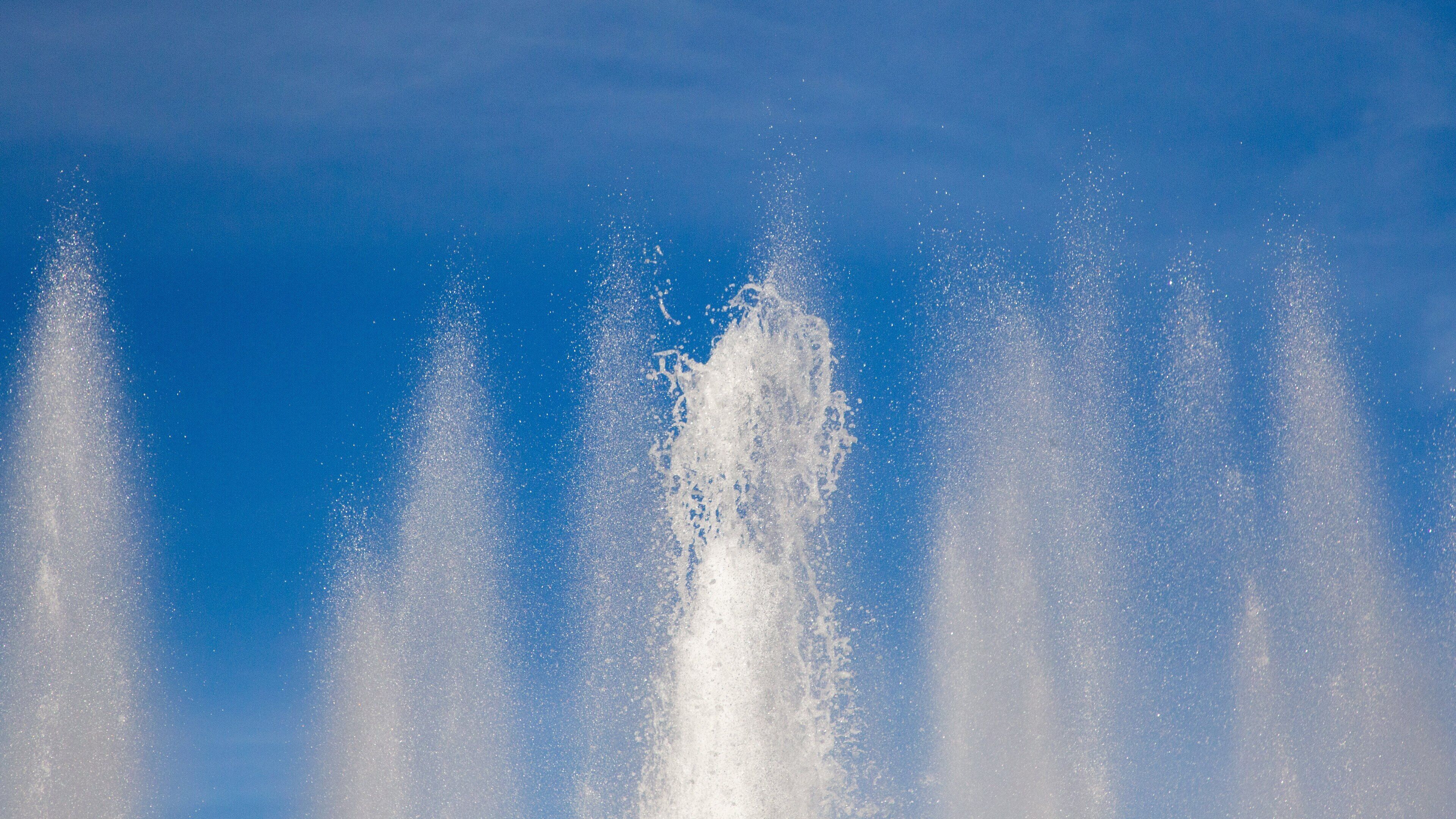 Soviet War Memorial which includes a fountain
