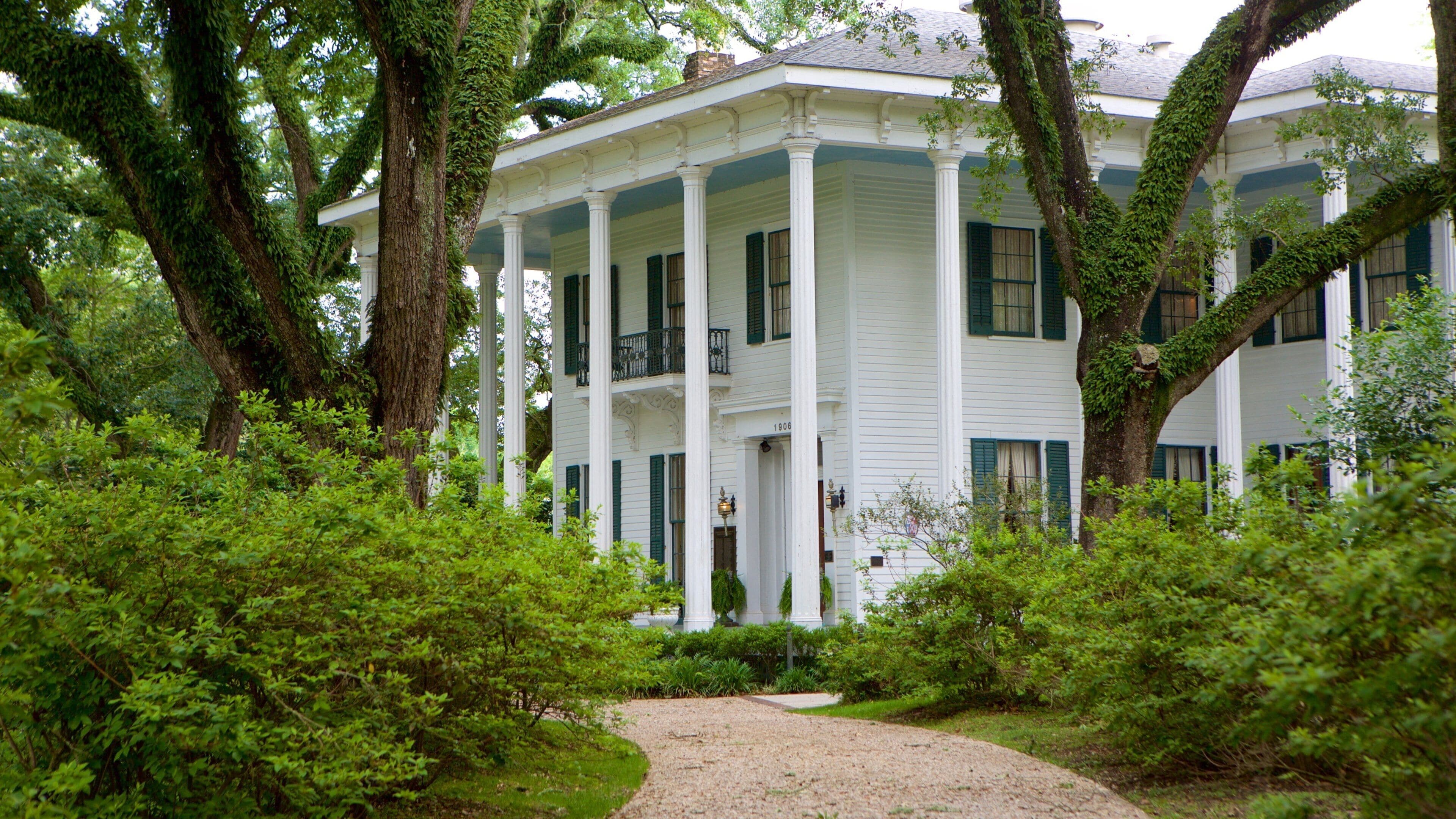 Bragg-Mitchell herregård fasiliteter samt hus