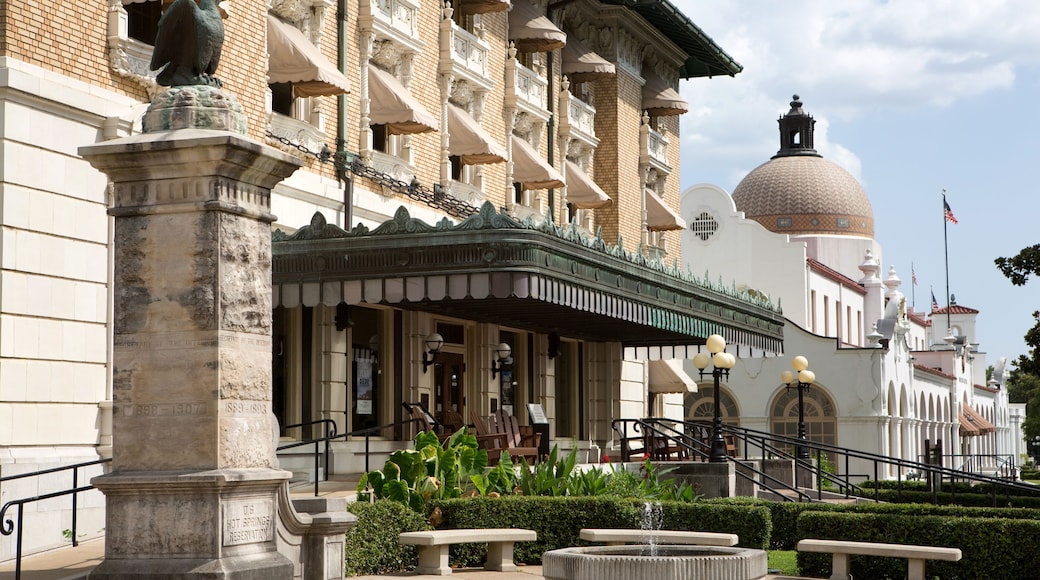 Taman Negara Hot Springs