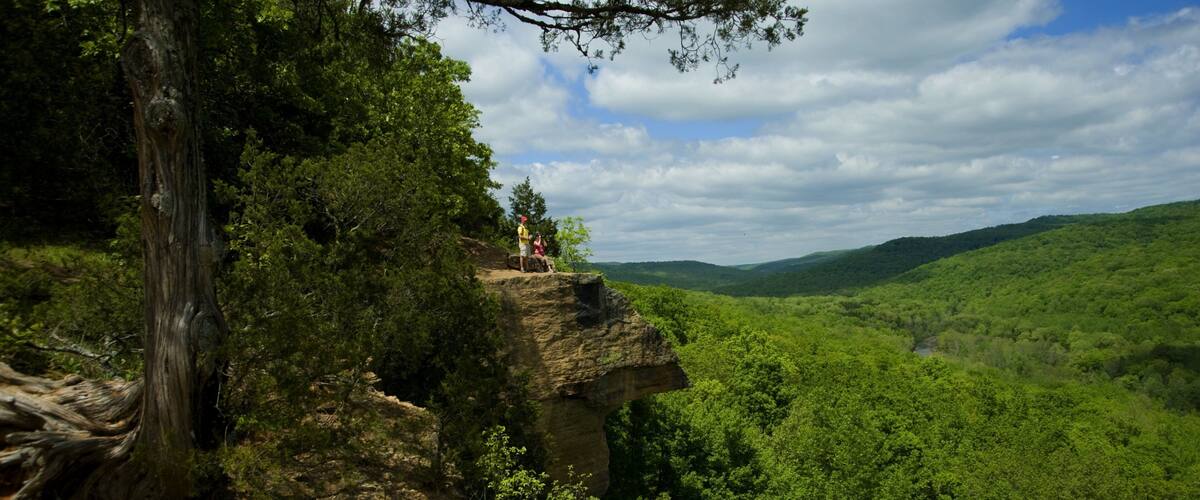Devil\'s Den State Park