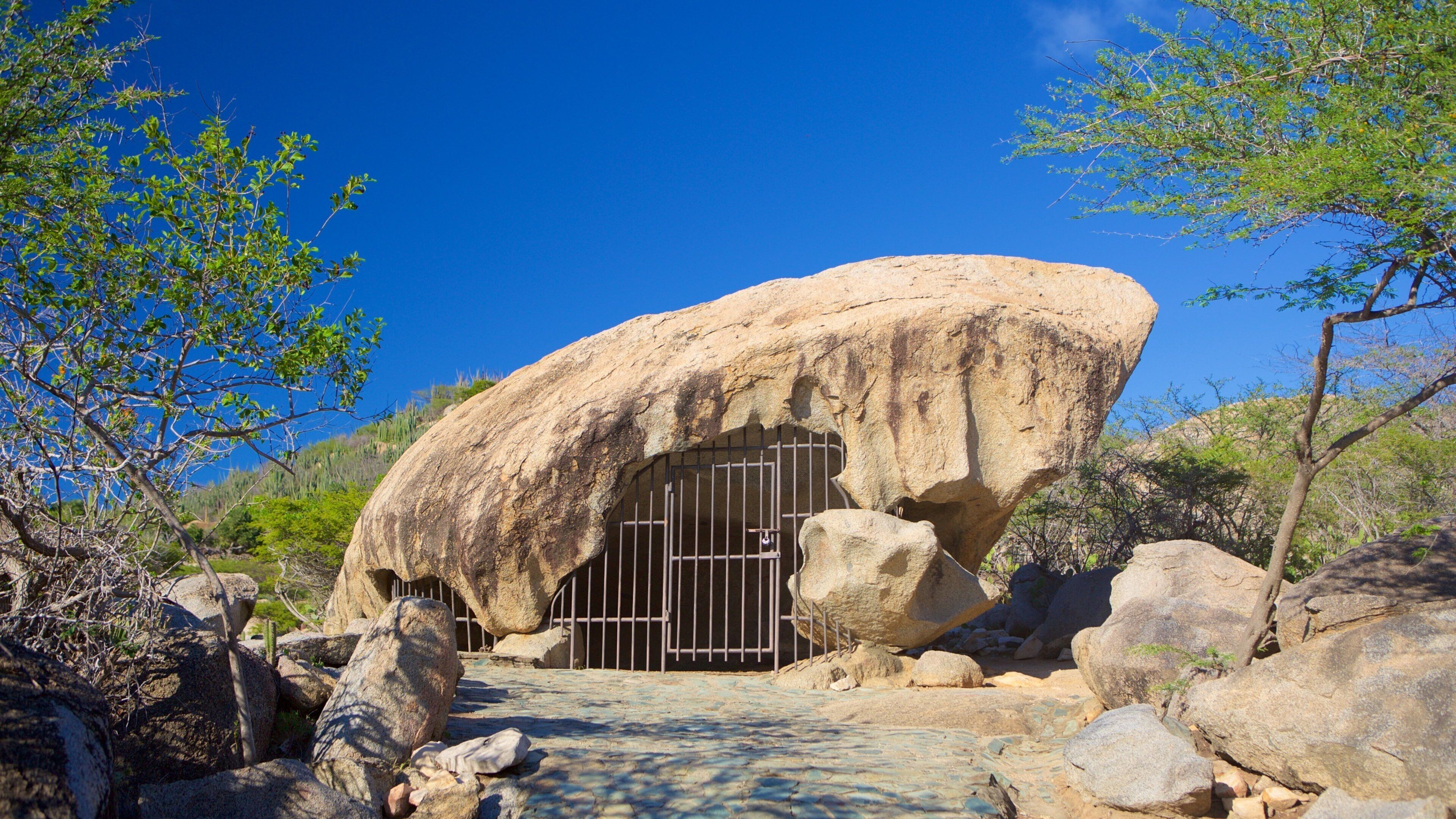 Ayo Rock Formations which includes caves