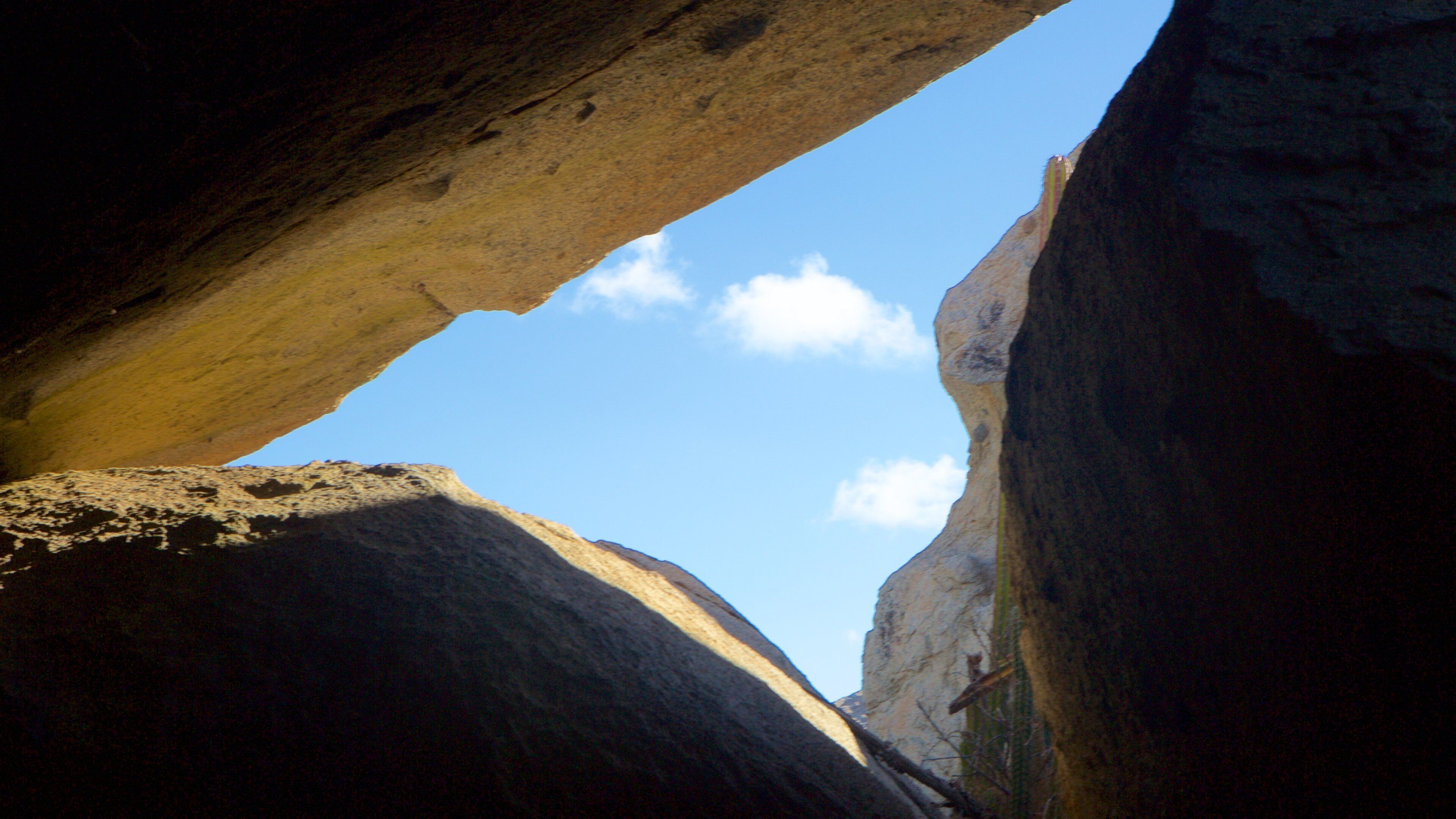 Ayo Rock Formations featuring caves