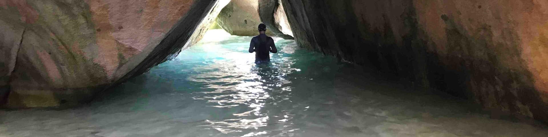 Lots of places to get lost here but this spot is the main draw. You can’t miss it.