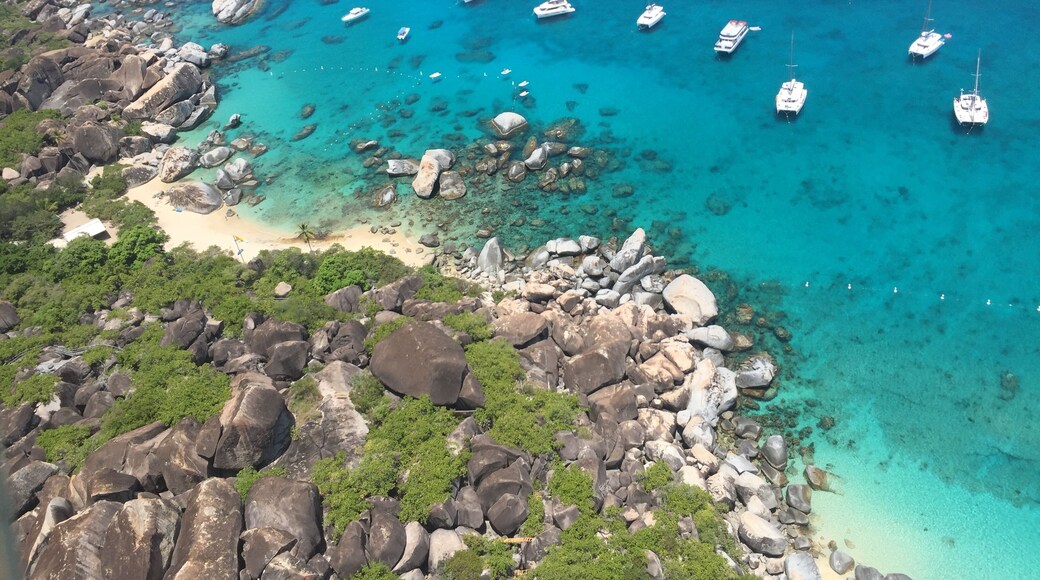 Whether you decide to swim through it or fly over it on a helicopter tour, The Baths in the BVIs are a must-see for everyone!
#LifeAtExpedia