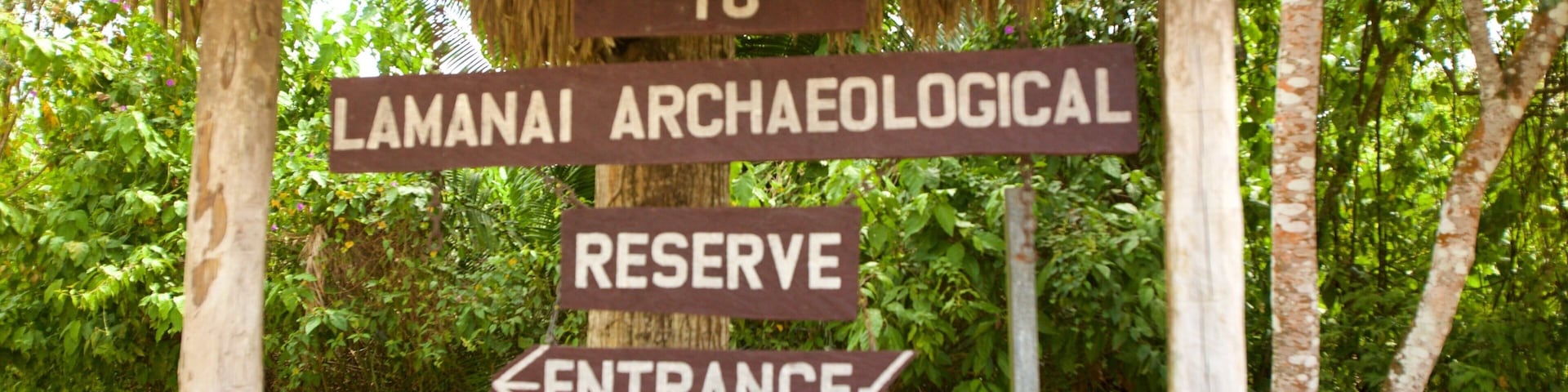 Lamanai featuring signage