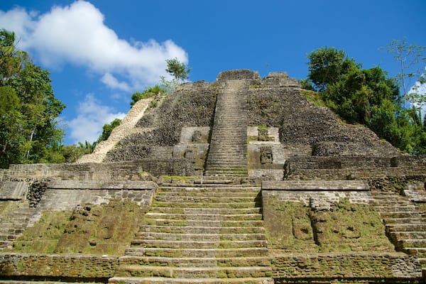 Lamanai montrant monument et patrimoine historique