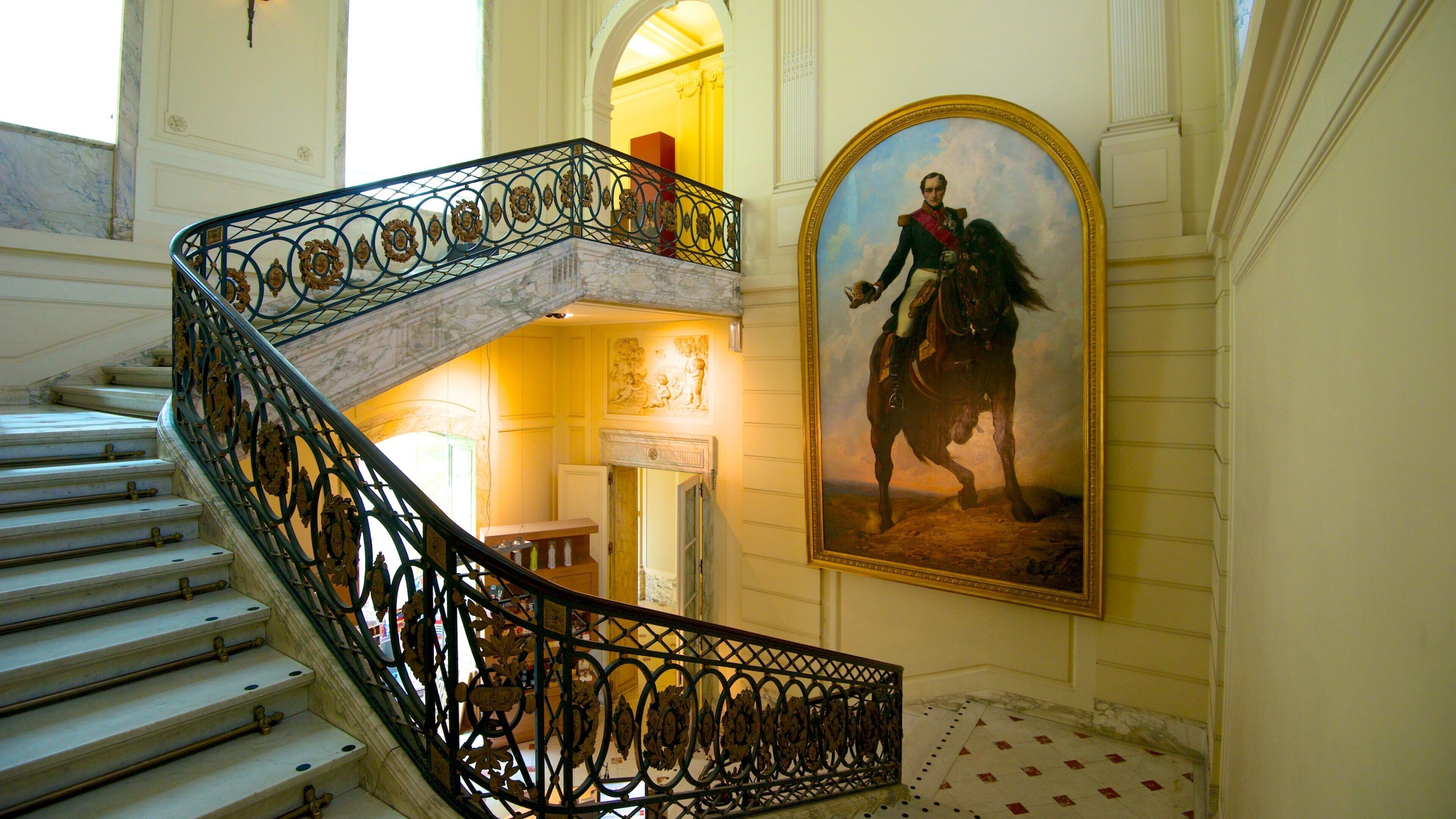 Bellevue Museum featuring interior views