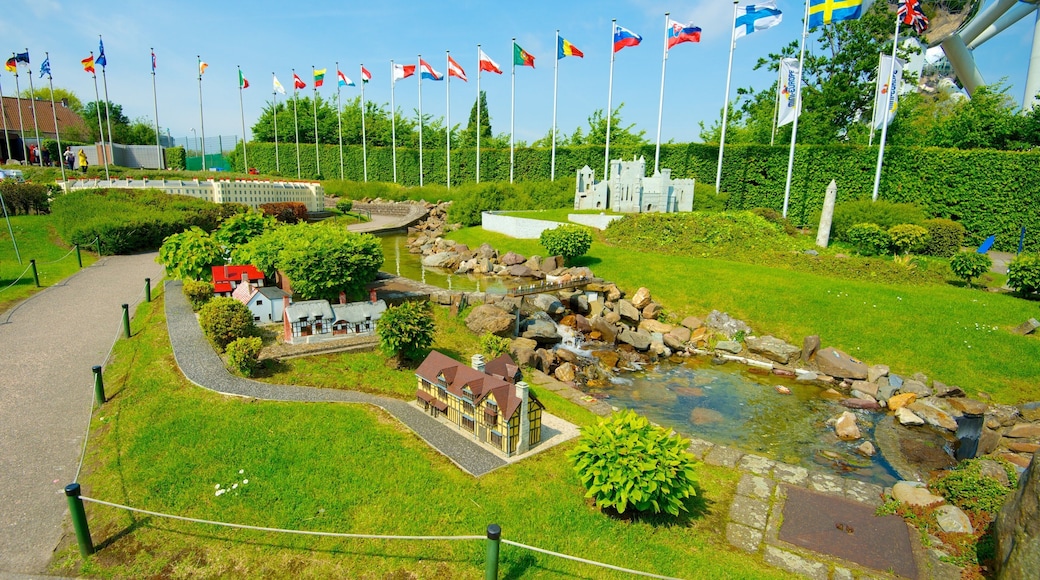 Heizel which includes a garden