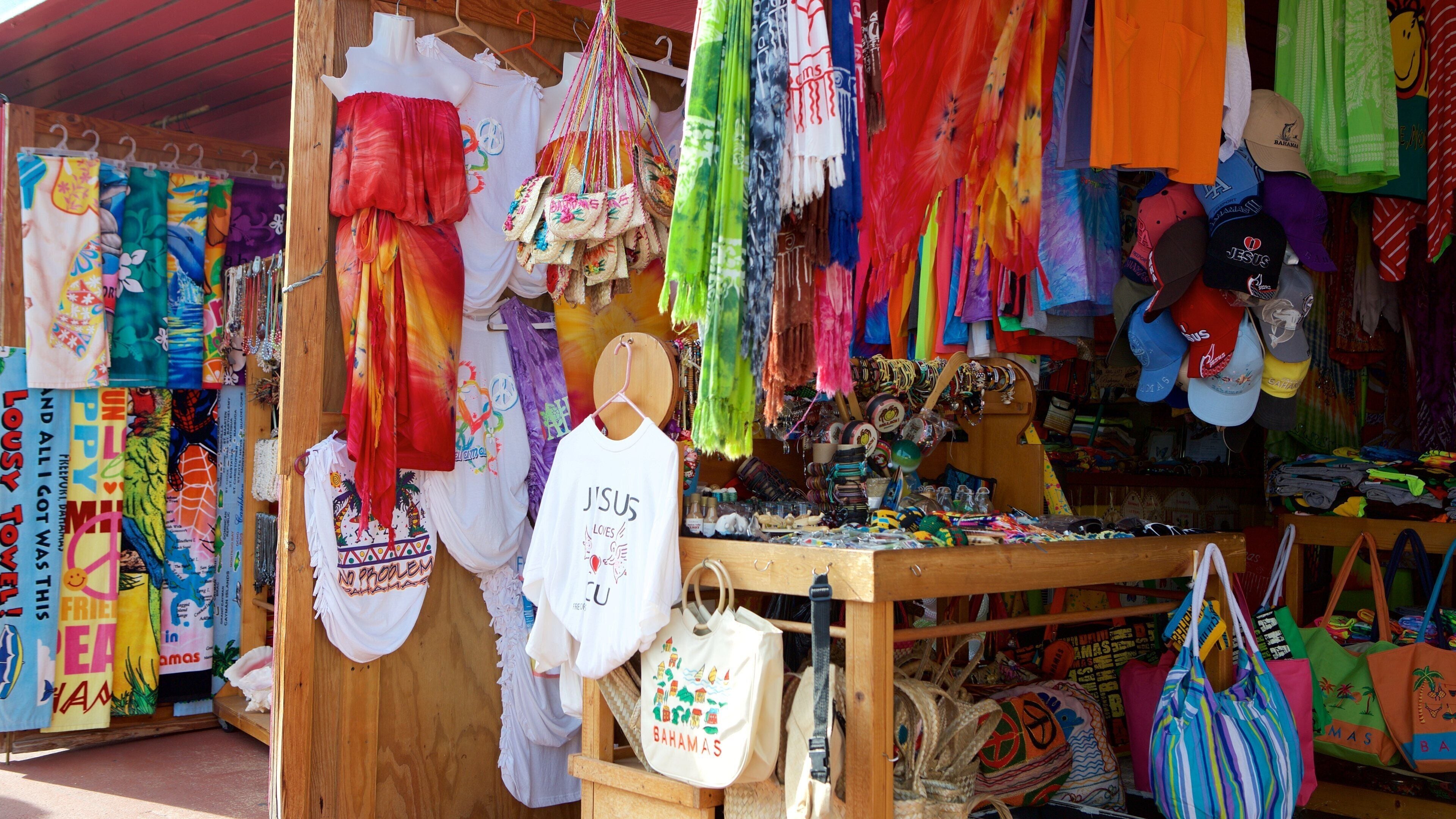 Port Lucaya Marketplace featuring shopping and markets
