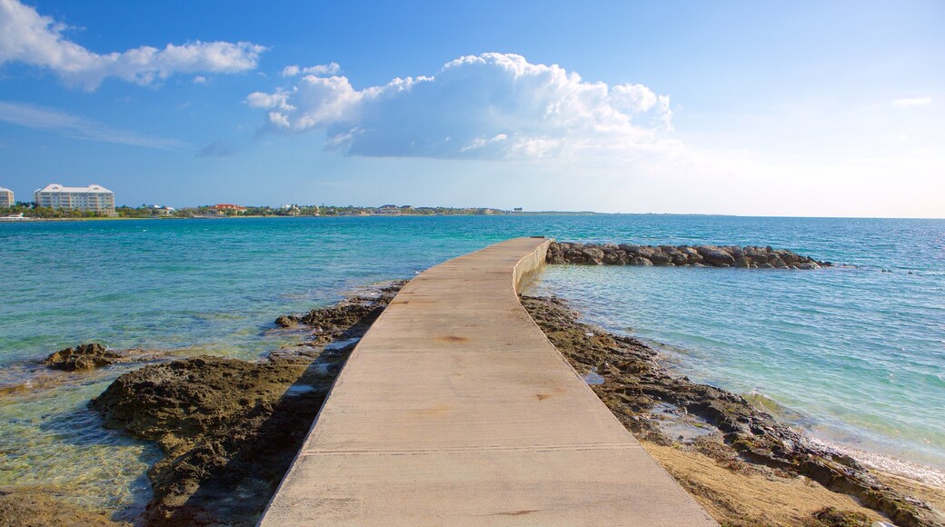 Fort Montagu featuring views and general coastal views