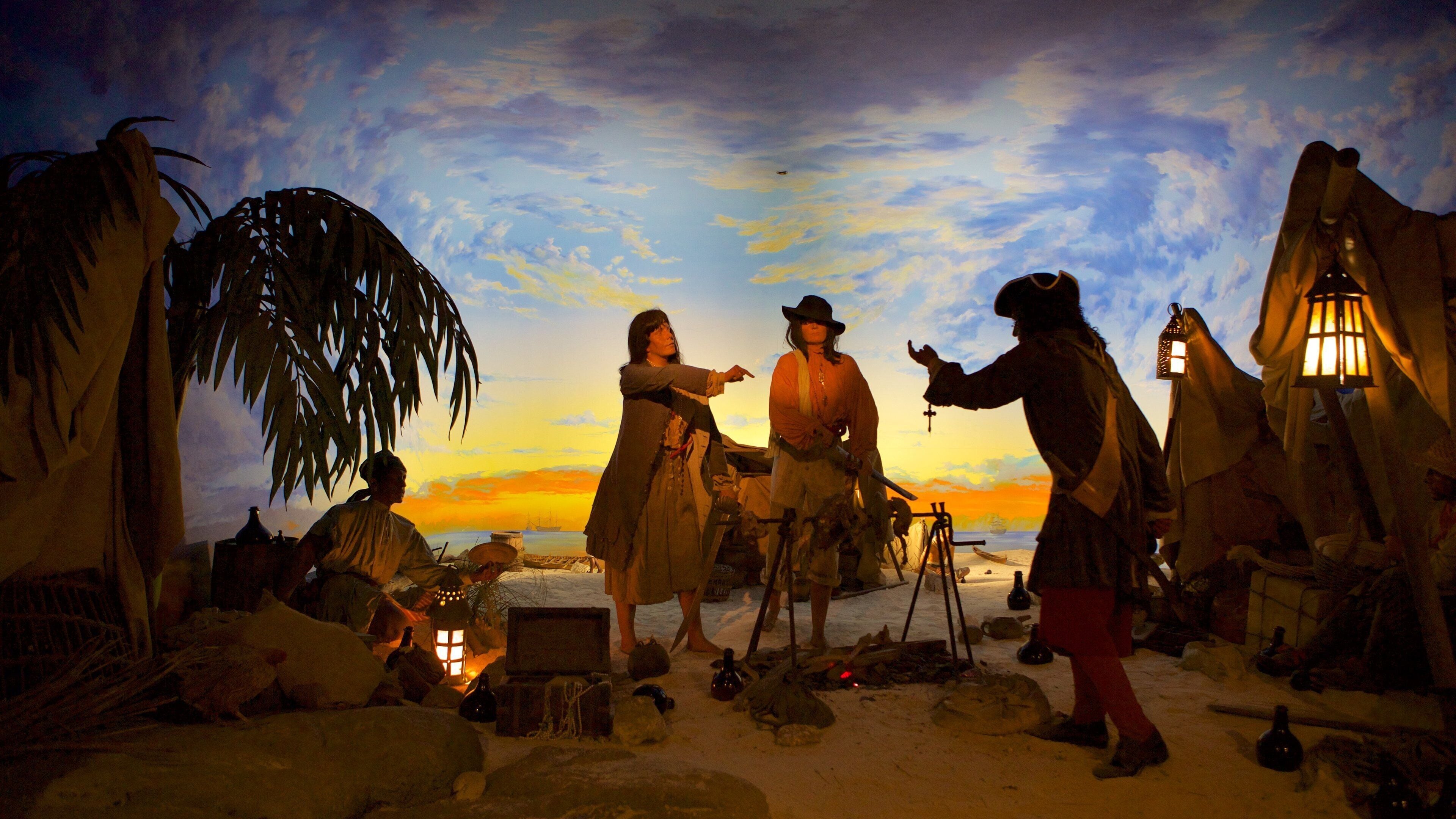 Pirates of Nassau Museum presenterar interiörer såväl som en liten grupp av människor