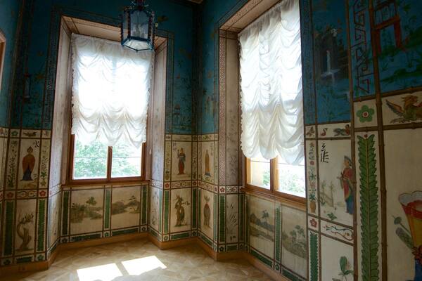 Palais Lobkowicz montrant vues intérieures et patrimoine architectural