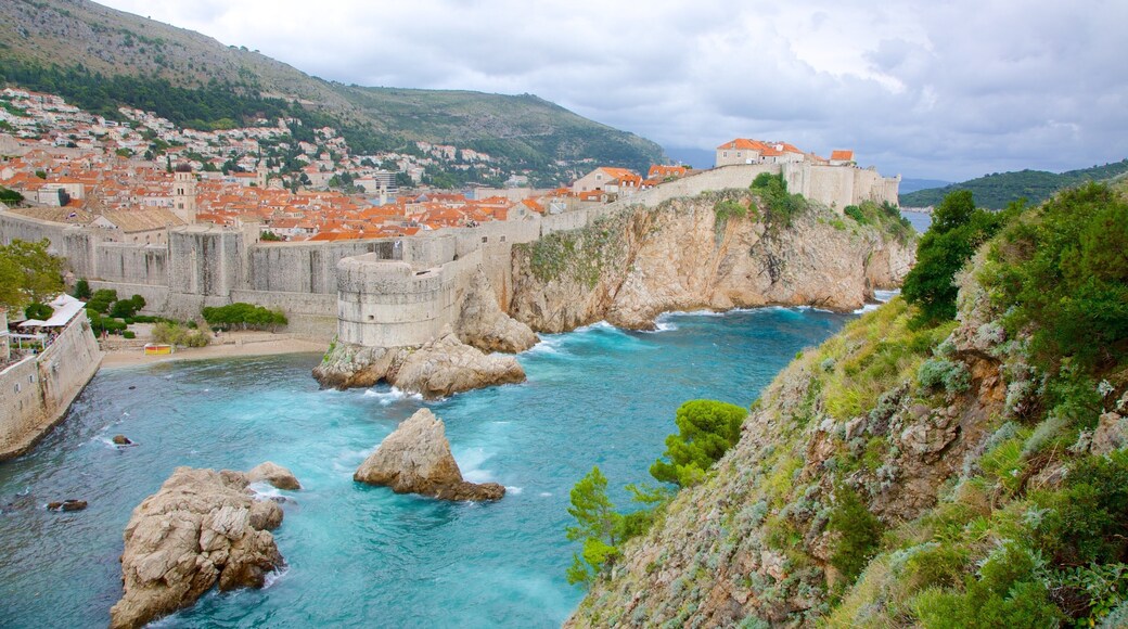 Lovrijenac Fort which includes general coastal views and a coastal town