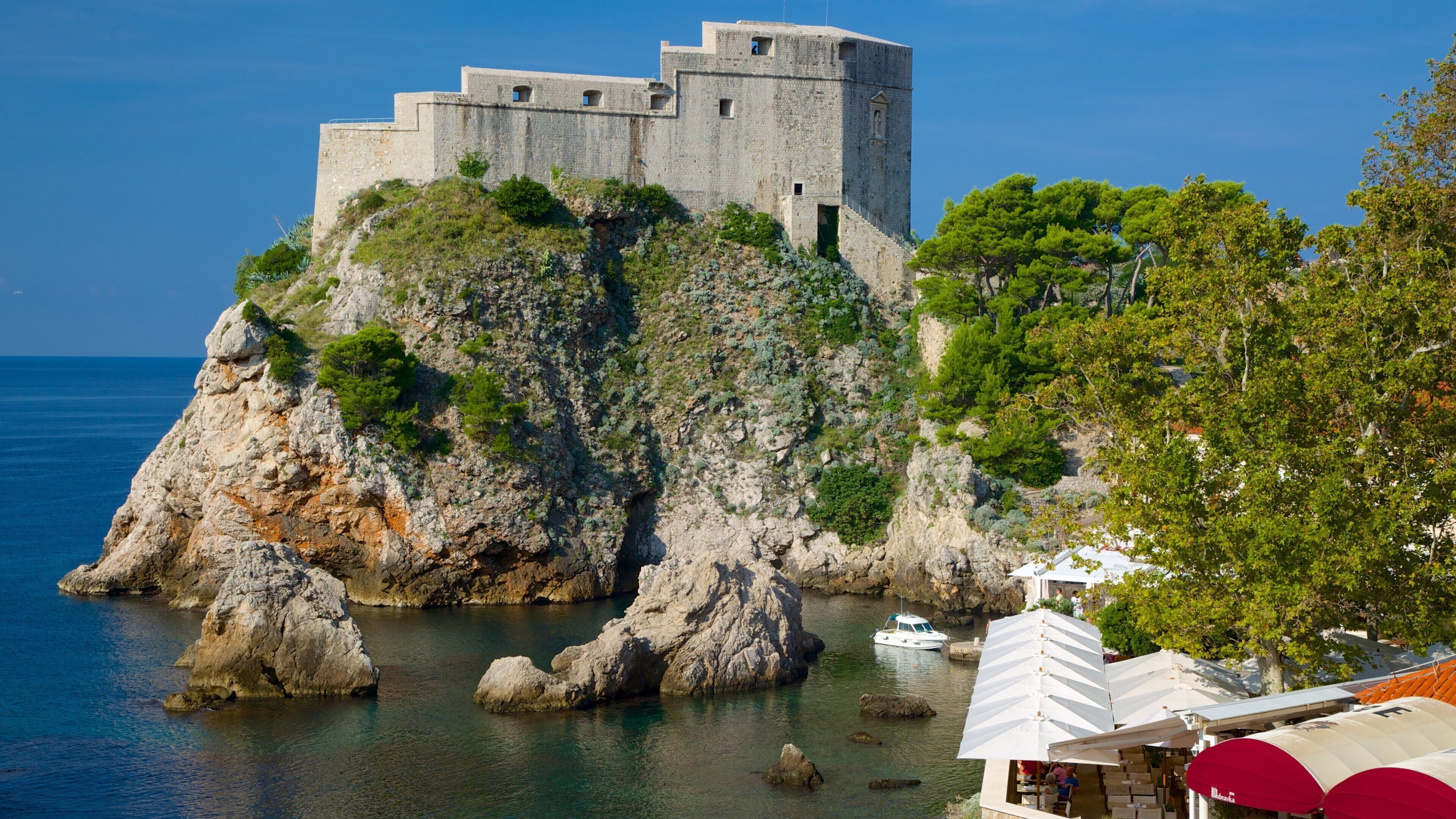 Lovrijenac Fort som viser kulturarv og kyst