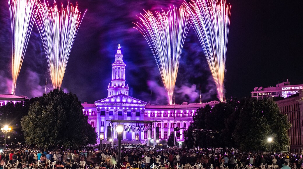 Denver, Civic Center, Fireworks
