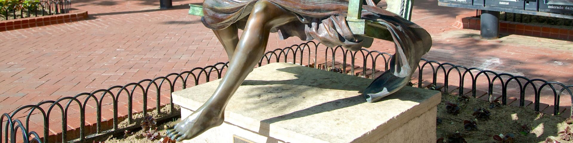 Pearl Street Mall which includes a statue or sculpture and outdoor art