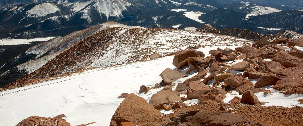 Pikes Peak which includes landscape views, tranquil scenes and snow