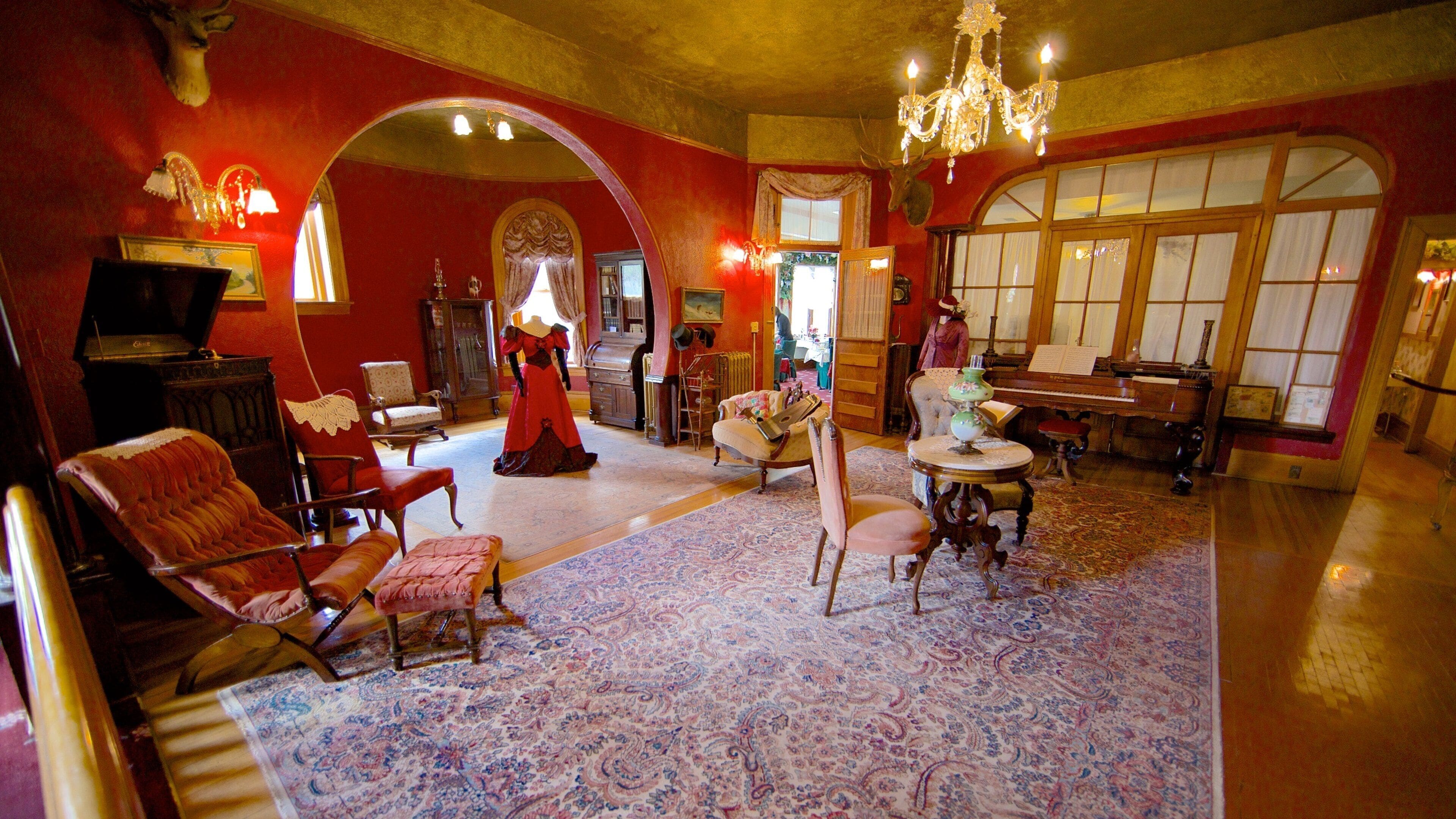 Miramont Castle featuring interior views