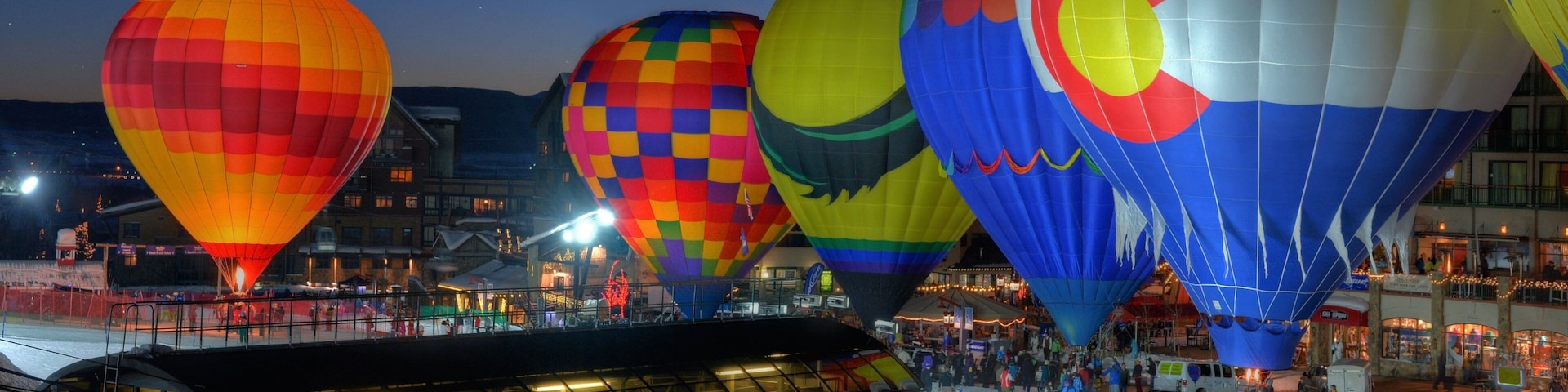 Steamboat Ski Resort showing ballooning