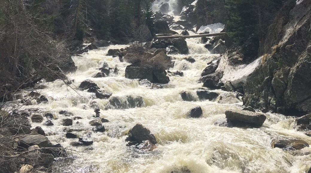 Fish Creek Falls - about 5 miles out of the Steamboat Springs township... this was at the end of winter so a lot of snow melt... nice easy hiking paths take you to different elevations to view the falls... don't forget to take some cash to pay for your entrance - there is no signage on the way telling you there is a fee and I had to circle back to town as the rangers are constantly checking the parking lot #AquaTrove