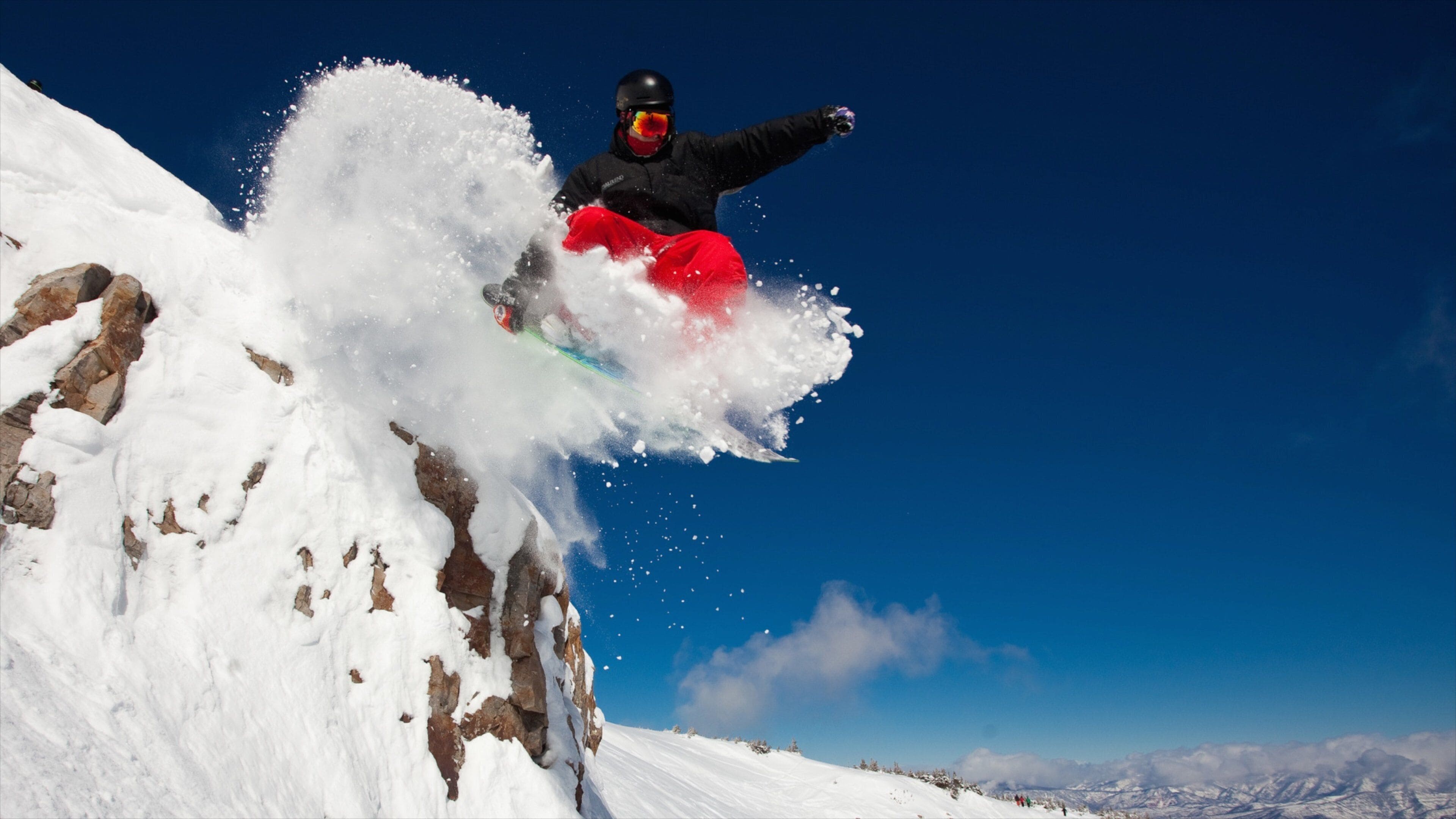 Aspen Highlands showing snow and snow skiing as well as an individual male