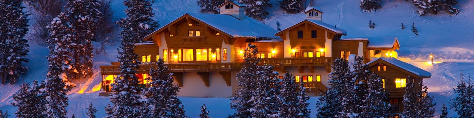 Station de ski de Vail qui includes hĂŽtel ou complexe de luxe et scĂšnes de nuit