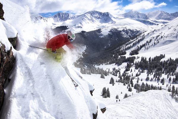 Copper Mountain Ski Resort showing forest scenes, landscape views and snow skiing