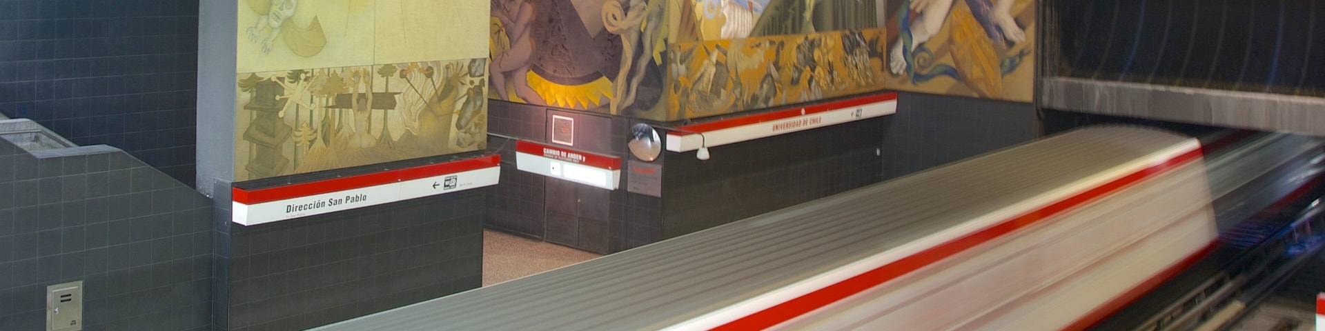 Universidade de Santiago do Chile caracterizando arte e vistas internas