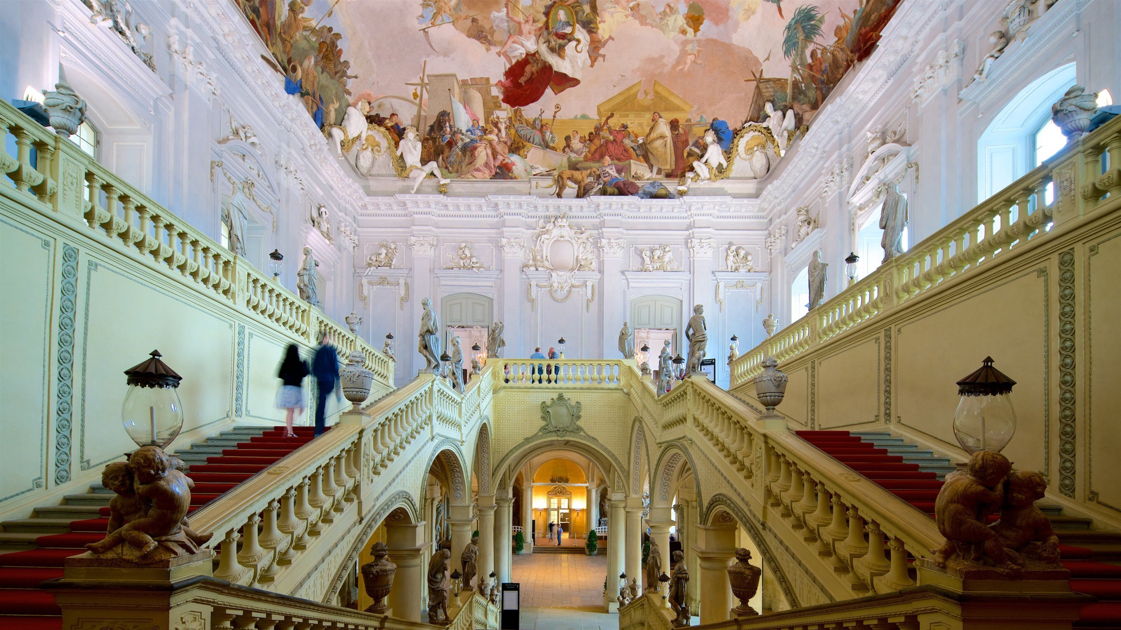 Résidence de Würzburg qui includes art, patrimoine historique et vues intérieures