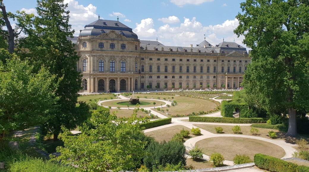Old palacial residence one home to the Price Bishop of Wurzburg.
Badly damaged during world war 2 and restored beautifully.