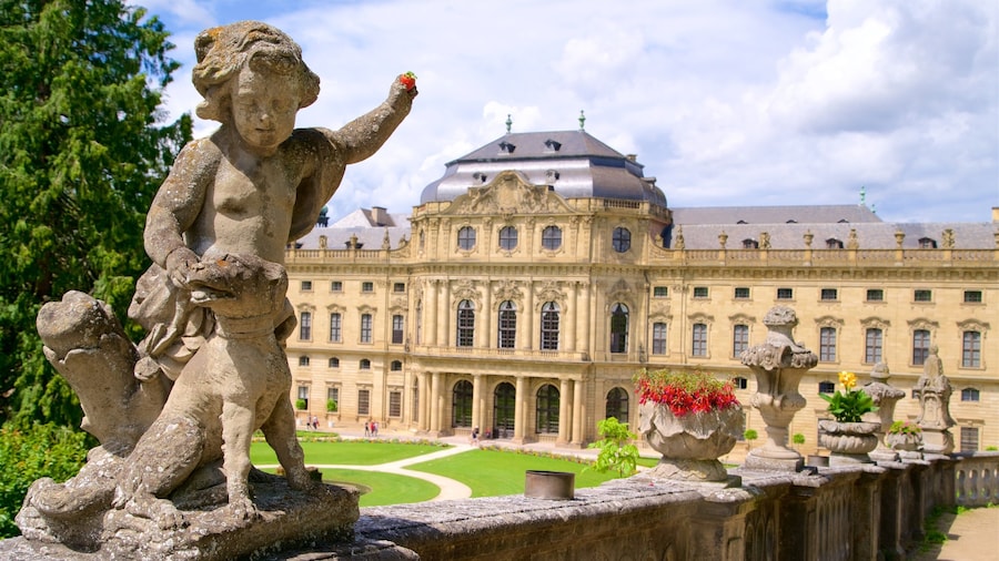 Wuerzburg Residence which includes a park, heritage elements and flowers