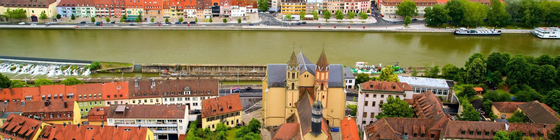 Fortress Marienberg showing a river or creek, a city and farmland