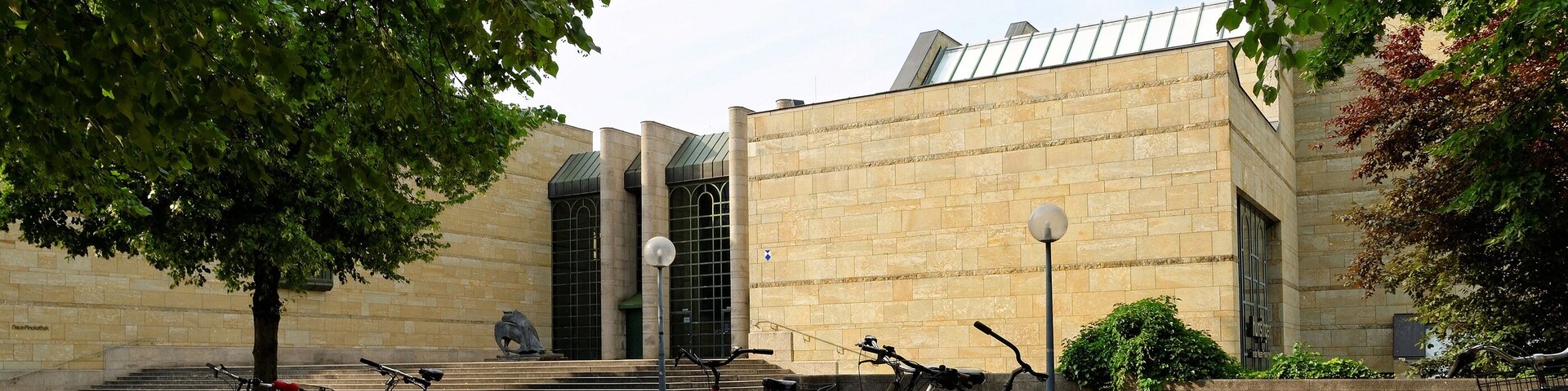 New Pinacotheca in Munich, one of the most important art museums of the nineteenth century in the world. Its focus is European Art of the 18th and 19th century.