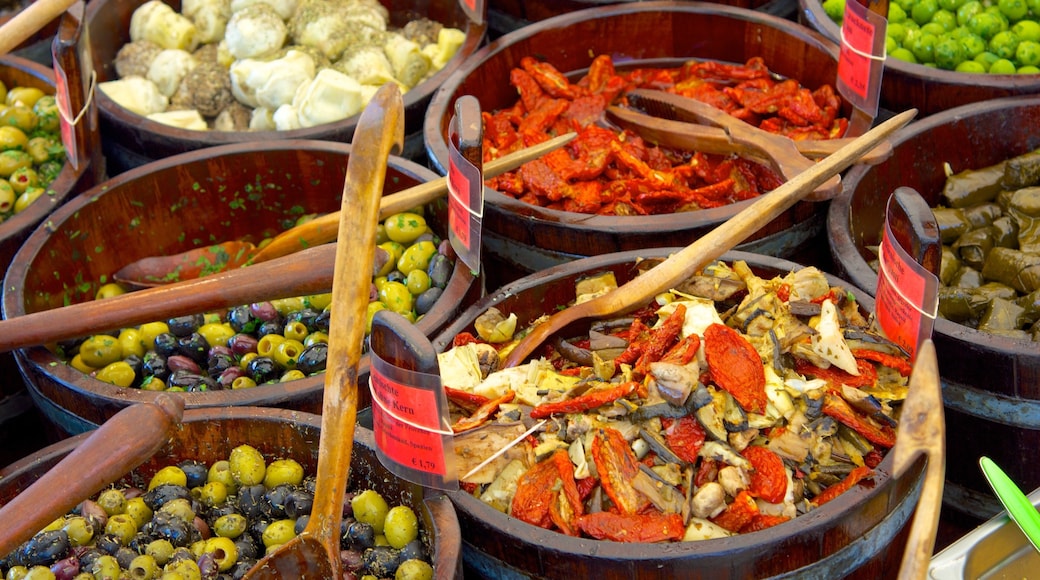 Viktualienmarkt mostrando mercados y comida