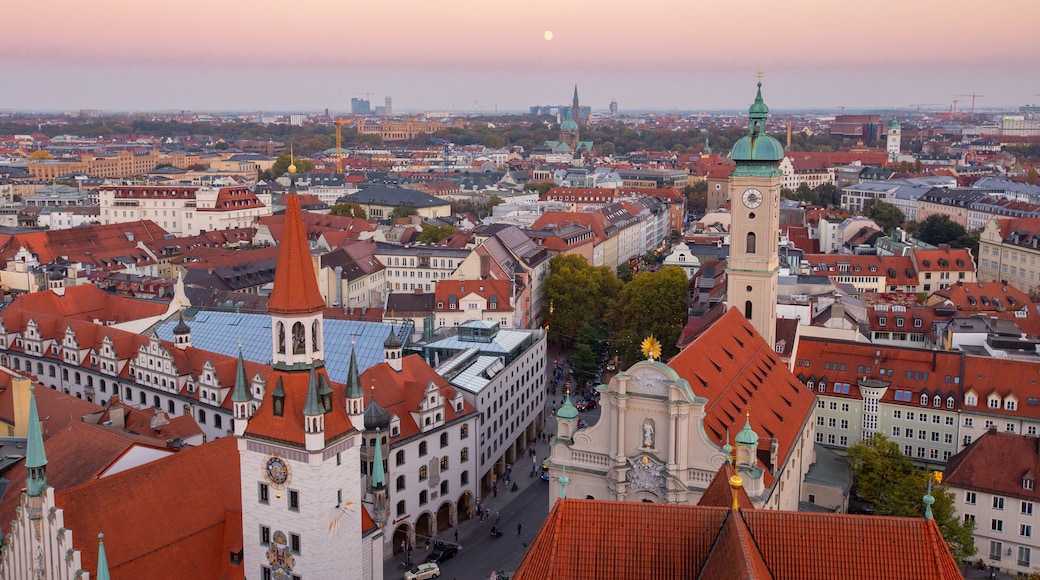 St Peter\'s Church which includes a sunset, a city and landscape views