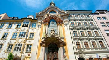 Munich City Centre showing heritage architecture