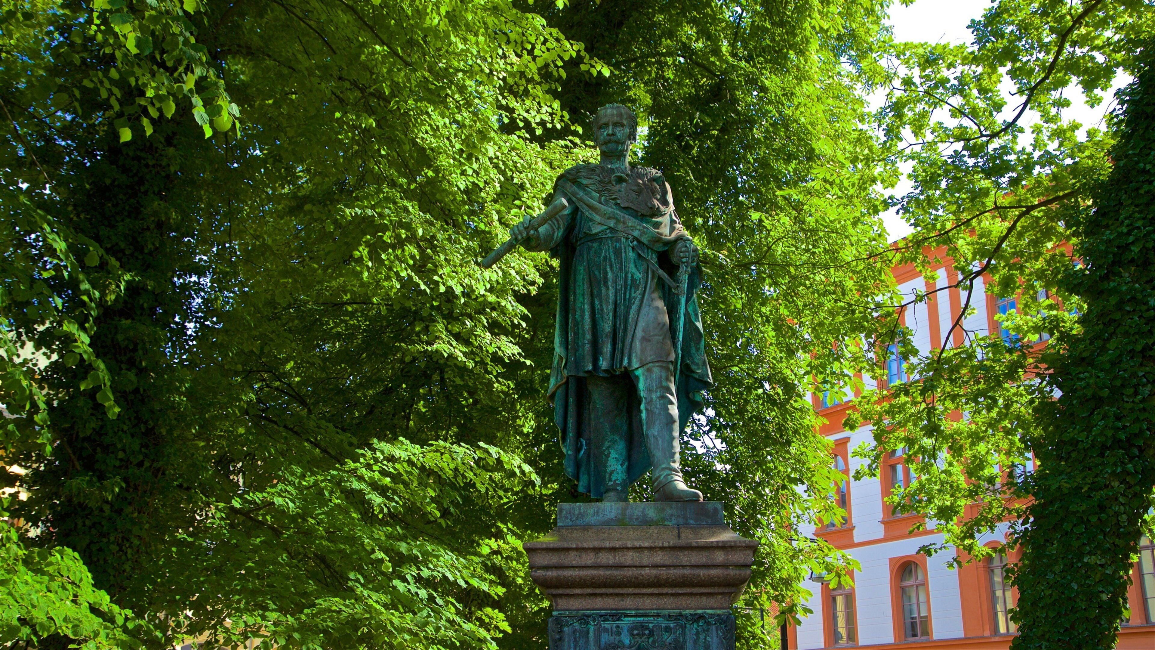 University of Rostock featuring a statue or sculpture