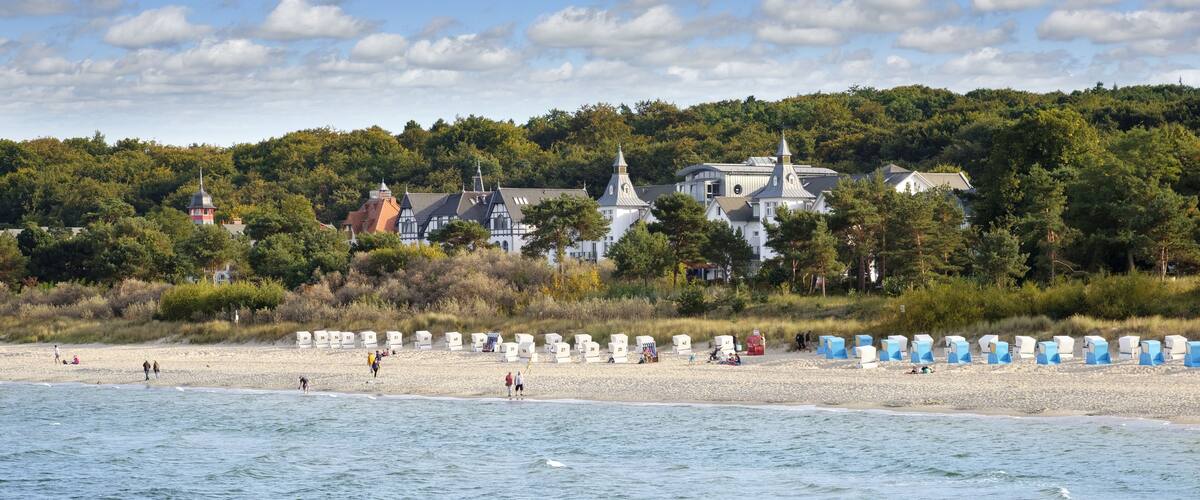 Germany- Usedom- Zinnowitz- view to the beach with Baltic Sea in the foreground; Shutterstock ID 567933367; Purchase Order: -