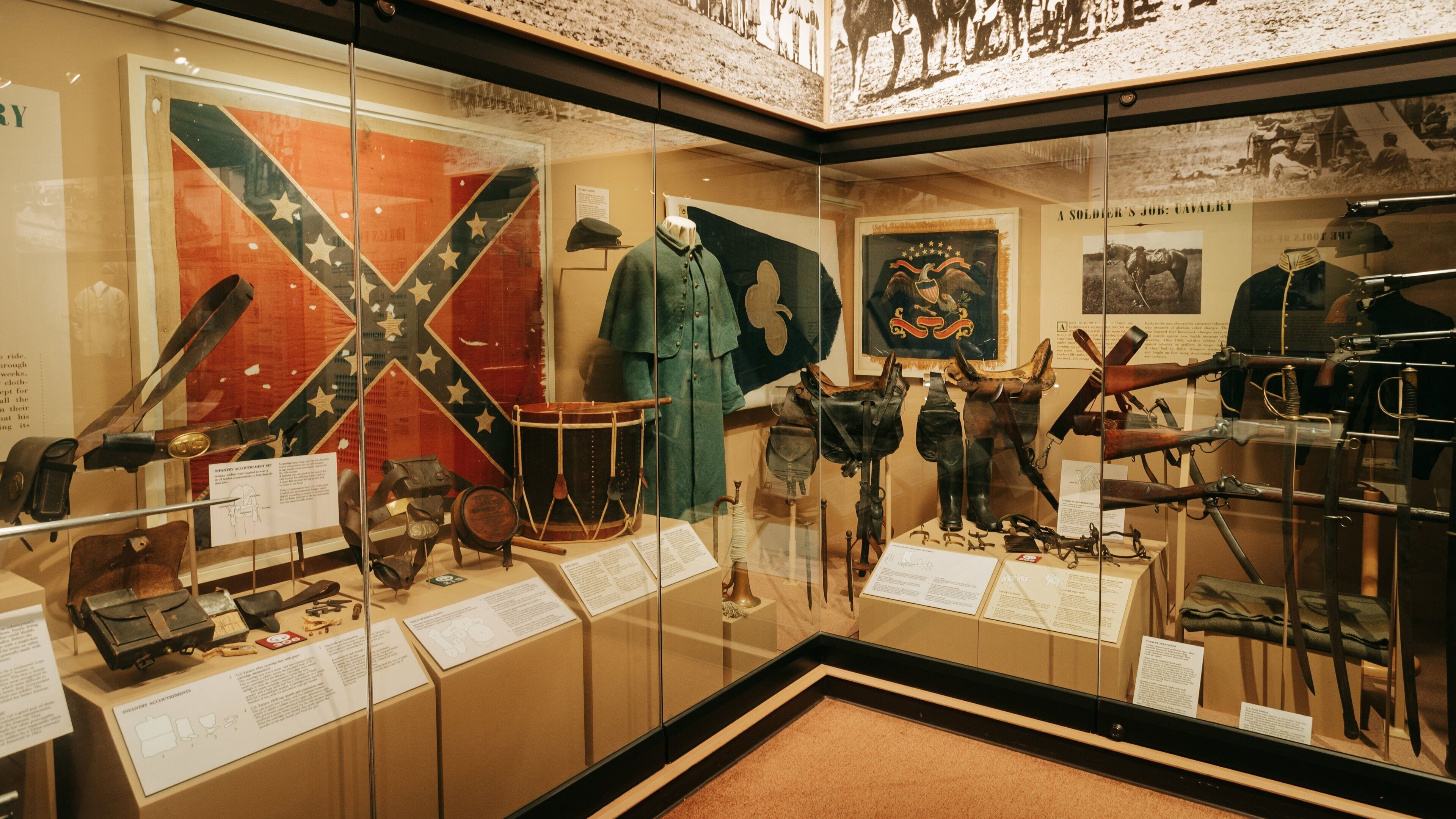 Atlanta History Center which includes interior views