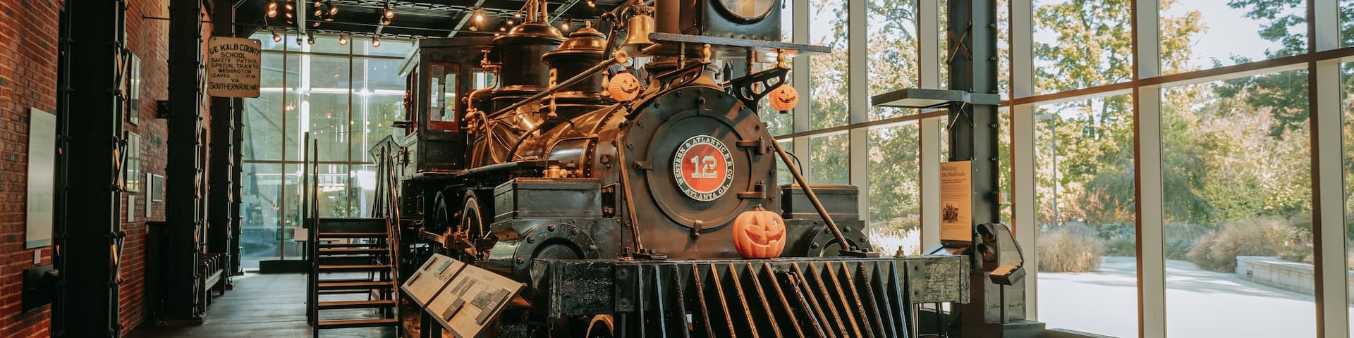 Atlanta History Center showing heritage elements