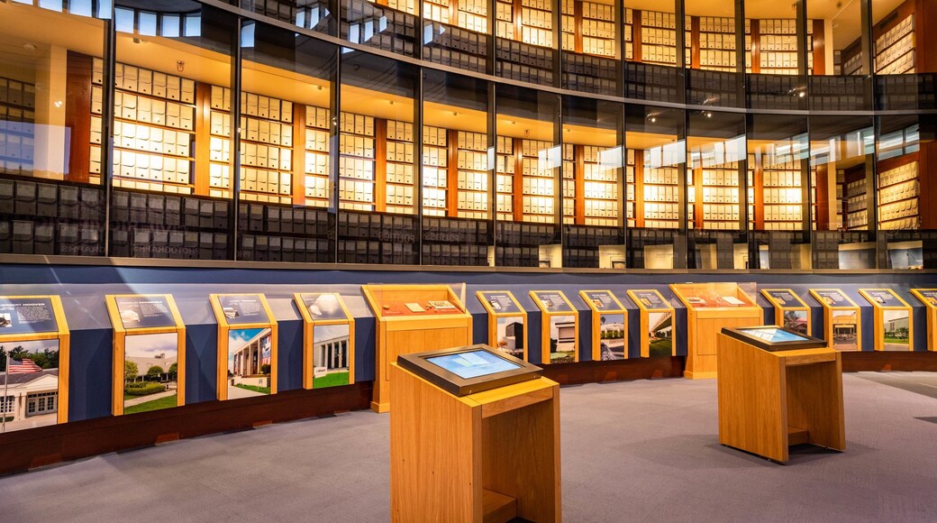 Jimmy Carter Library and Museum showing interior views