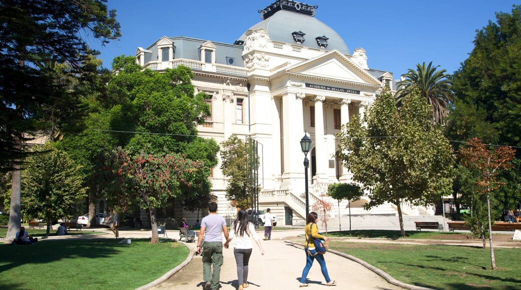 Museum of Contemporary Art as well as a small group of people