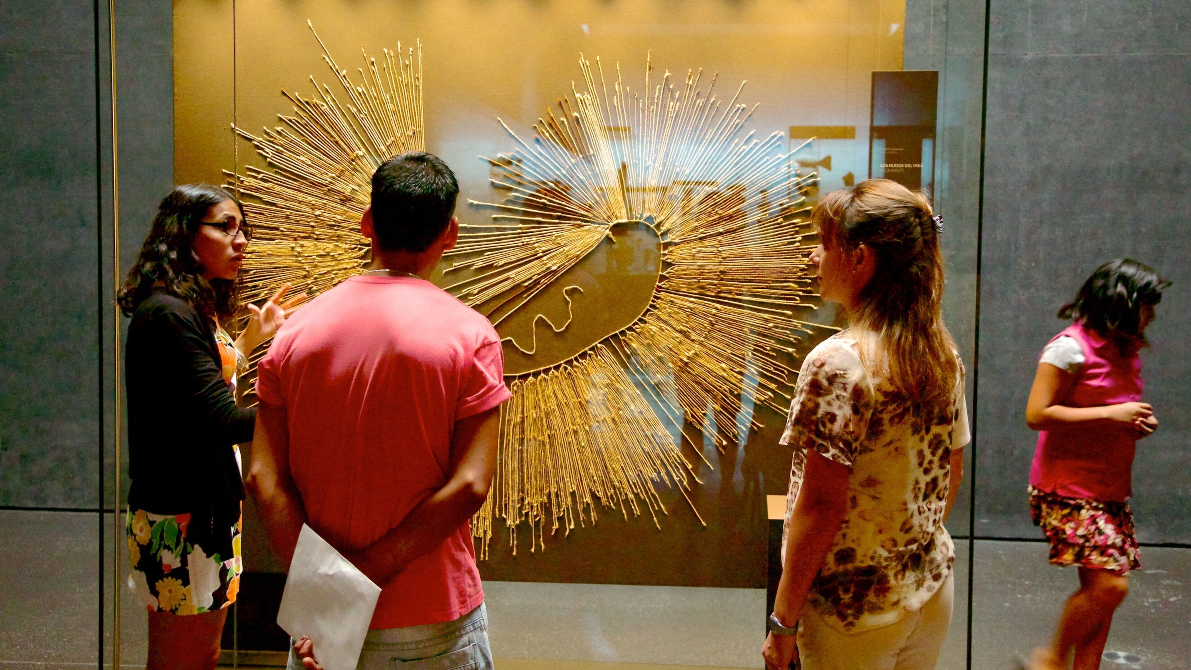 Museum of Chilean Precolombian Art which includes art and interior views