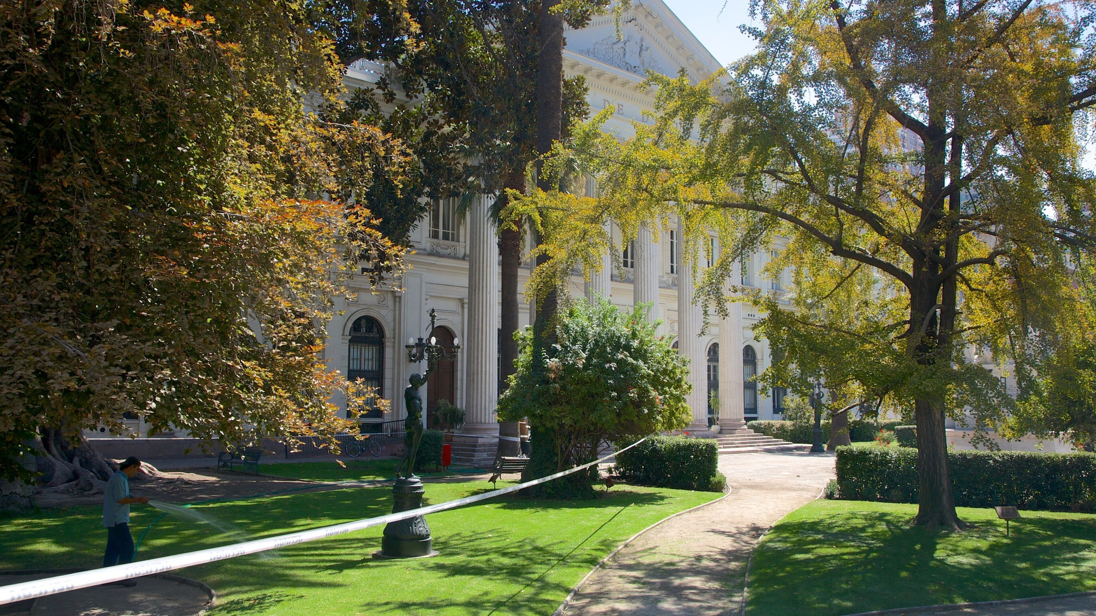 Tidligere Nationalkongres og byder på en administrativ bygning
