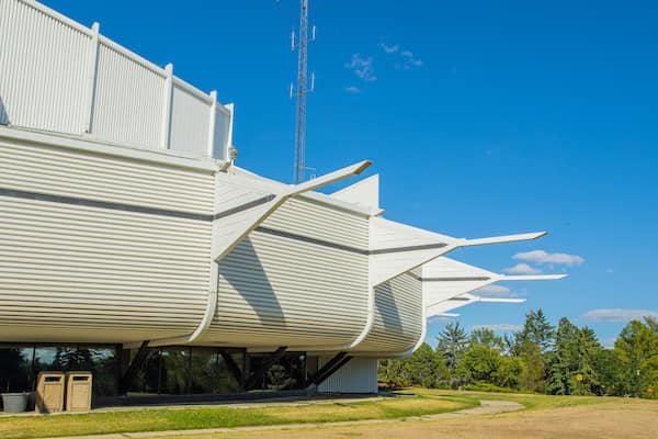 TELUS World of Science-Edmonton featuring modern architecture