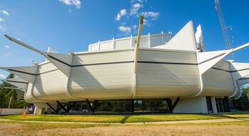 TELUS World of Science-Edmonton which includes modern architecture