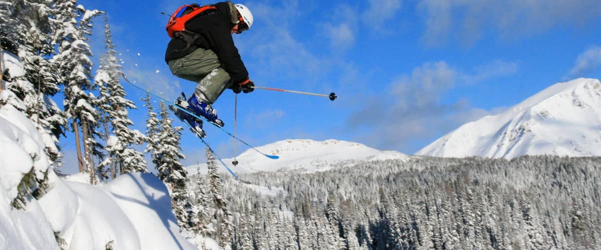 Sunshine Village featuring snow skiing, a sporting event and snow