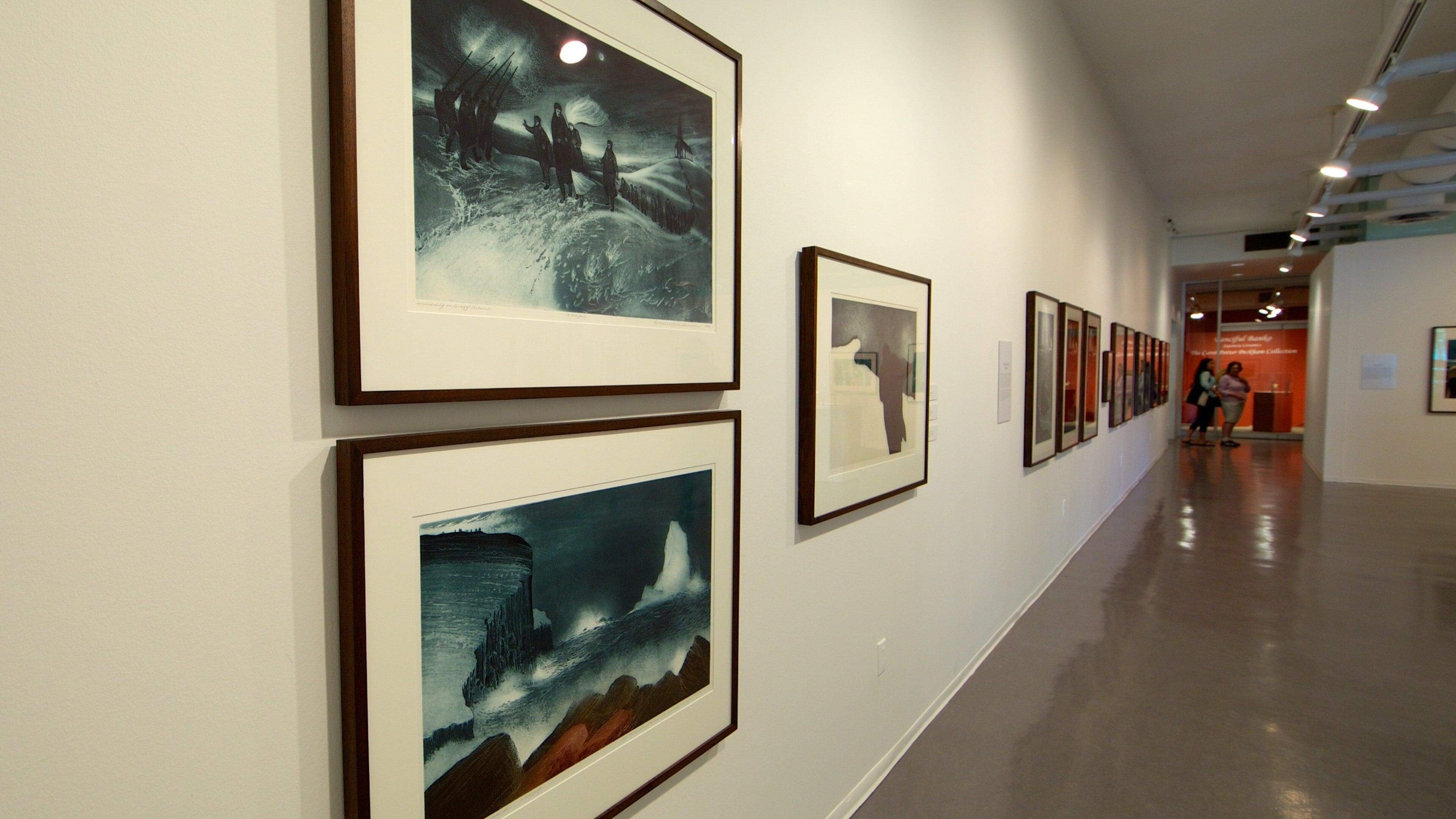 グレーター ビクトリア美術館 フィーチャー アート と 屋内の眺め